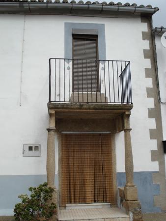 Imagen Portada Popular en Calle Hernán Cortés, 32
