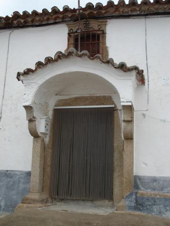 Imagen Portada Popular en Calle San Miguel, 31